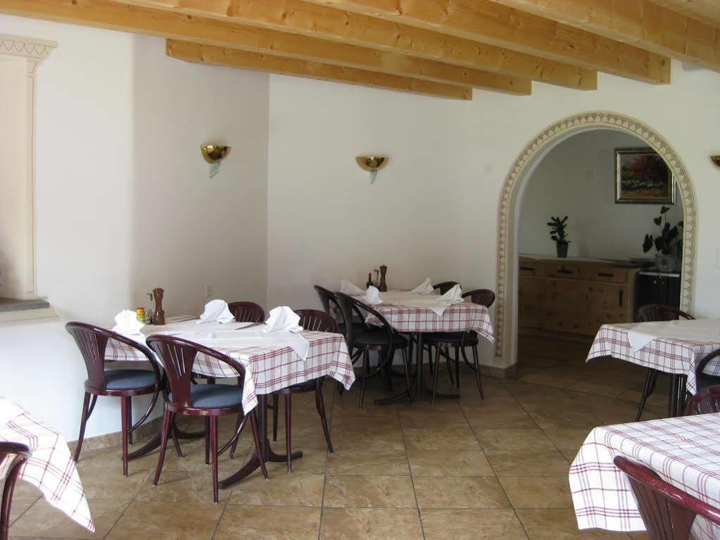 Pizzeria Selva 3*